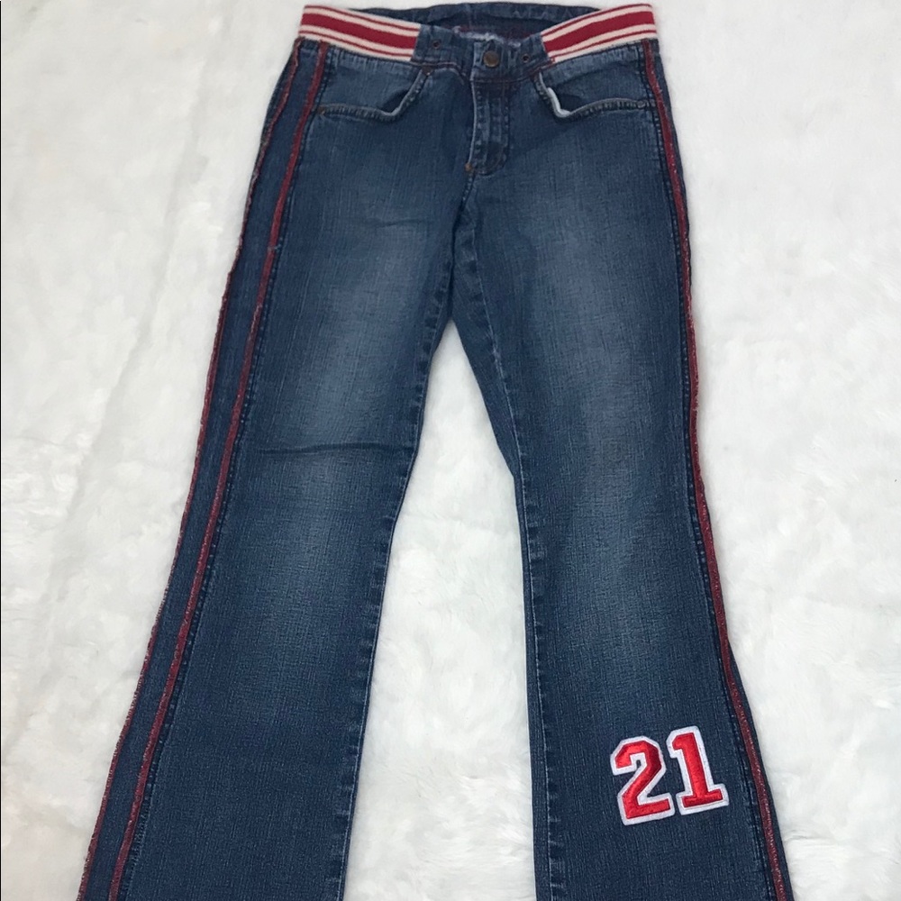 Flare out low rise jeans with 21